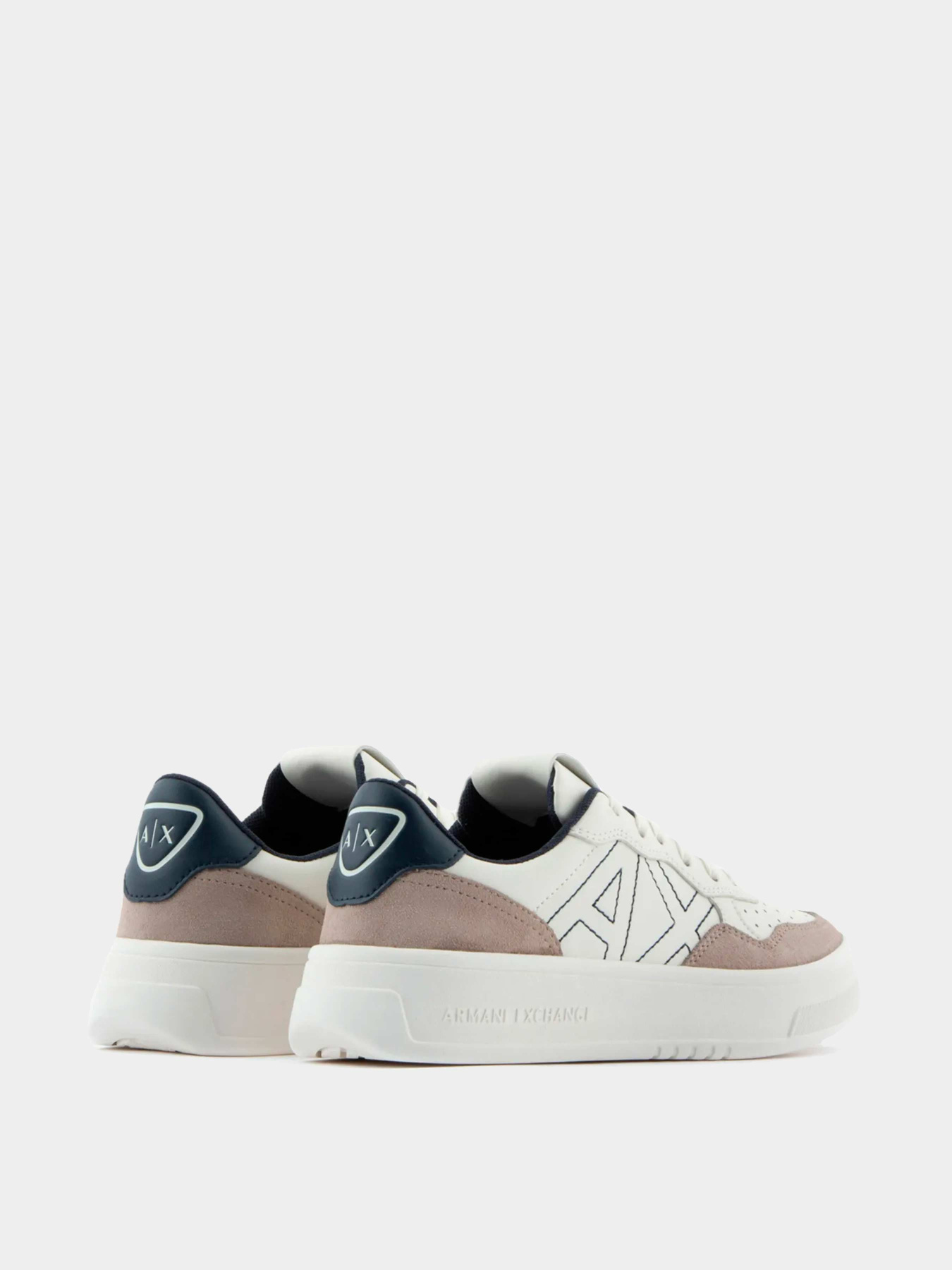 Кроссовки Armani Exchange модель XDX103-XV579-S030 Фото