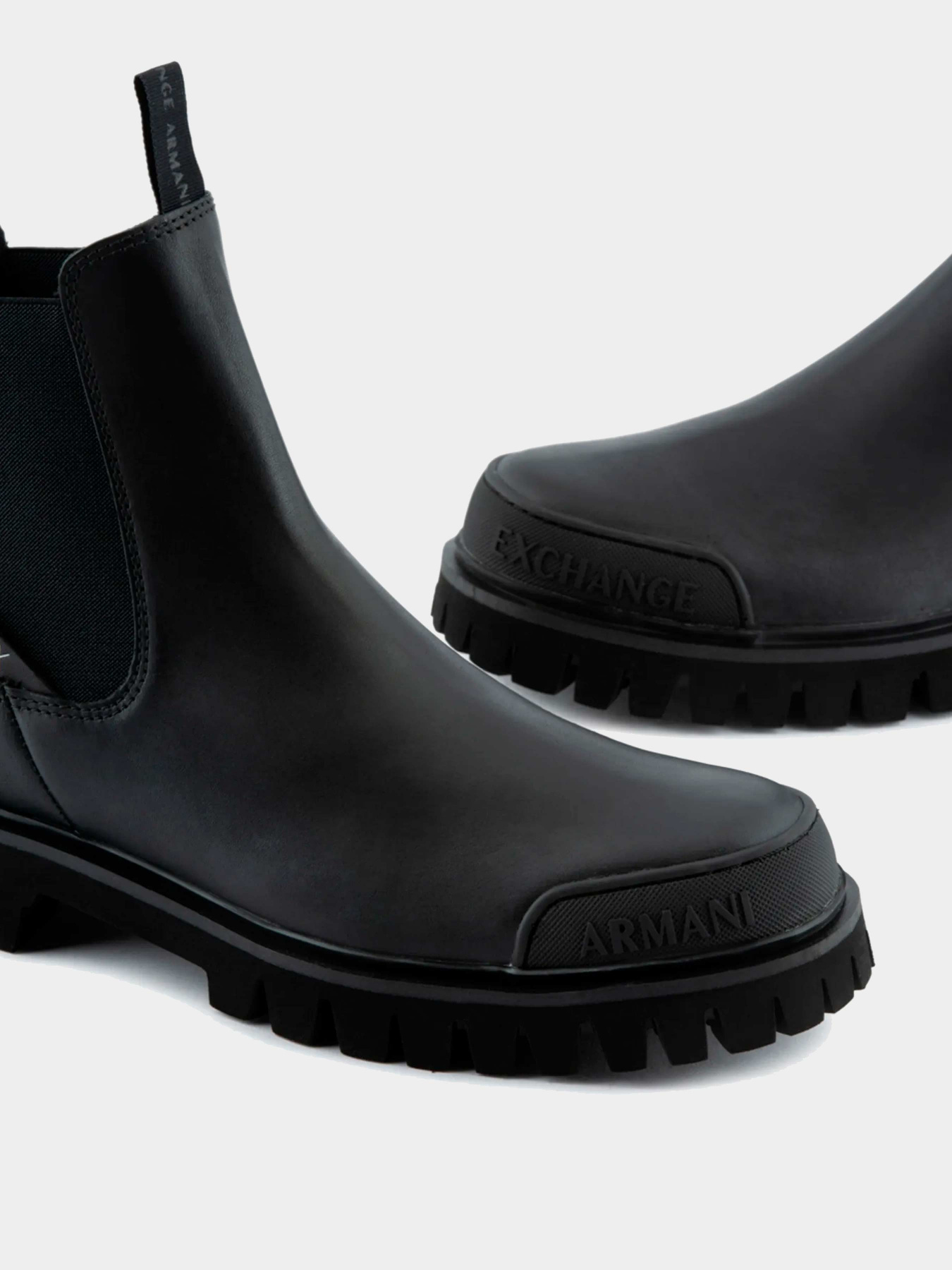 Ботинки и сапоги Armani Exchange модель XUM009-XV617-00002 Фото