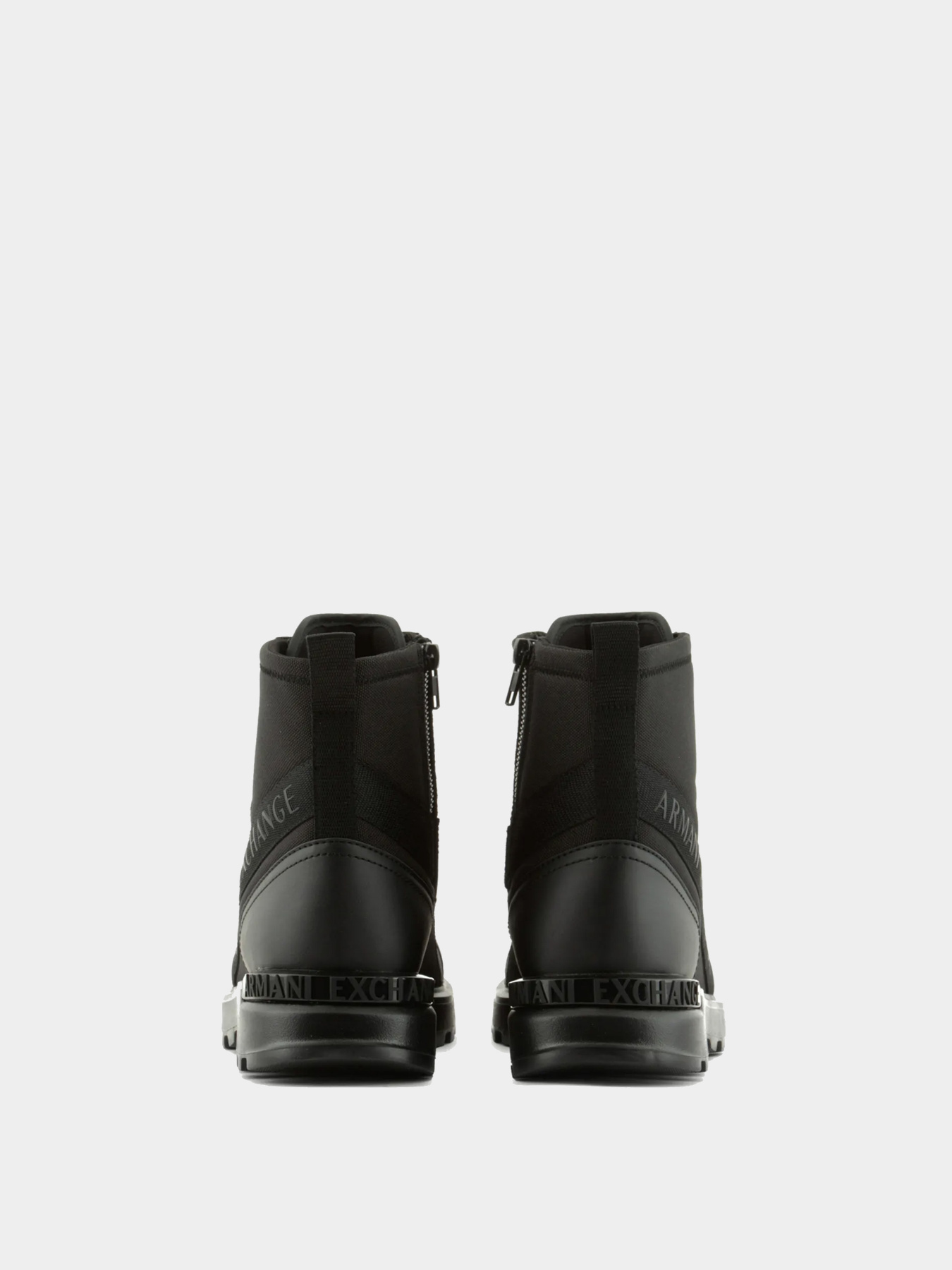 Ботинки и сапоги Armani Exchange модель XUM011-XV614-K001 Фото