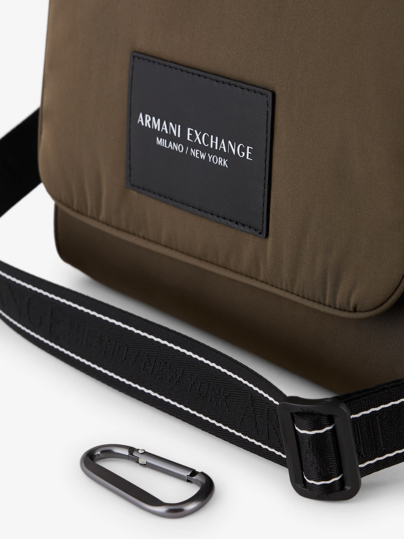 Сумки Armani Exchange модель 952559-3F883-24443 Фото