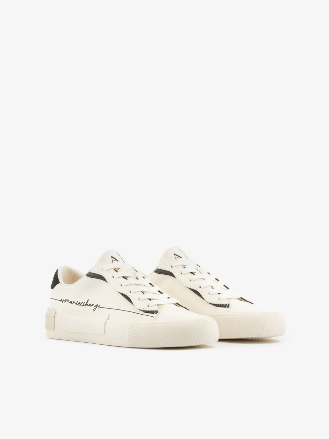 Кеды Armani Exchange модель XDX097-XV721-N480 Фото