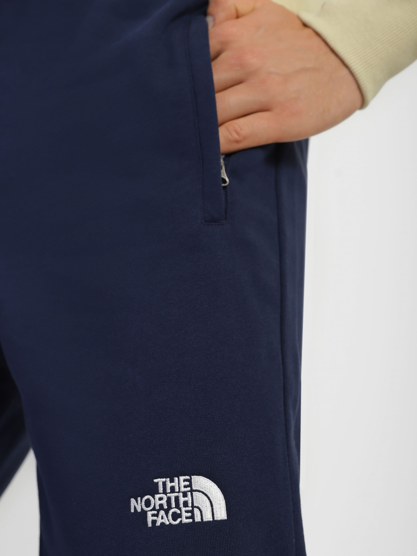 Брюки The North Face модель NF0A4SVQ8K21 Фото