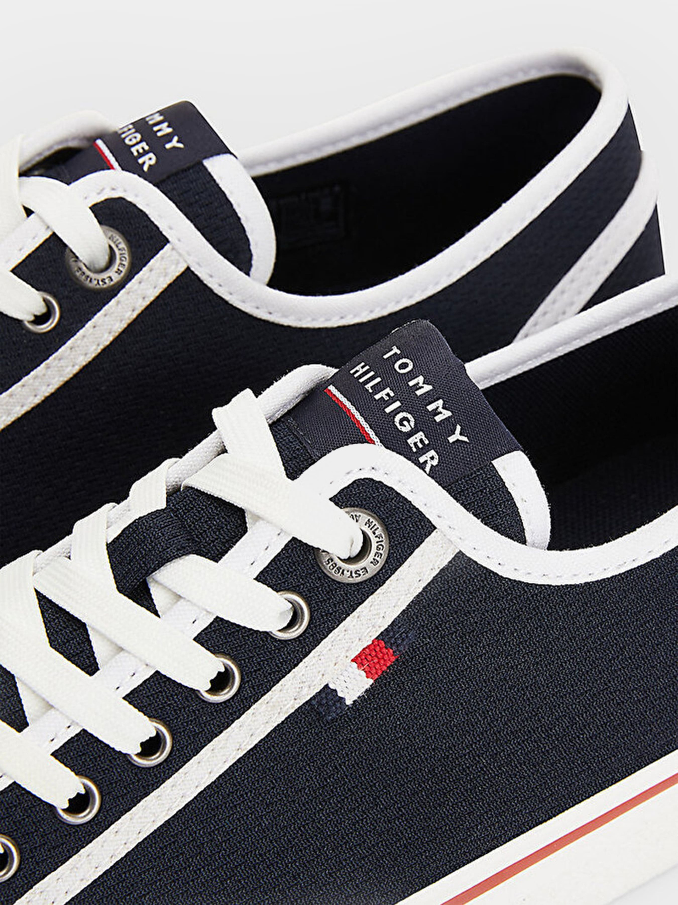 Кроссовки Tommy Hilfiger модель FM0FM04081-DW5 Фото