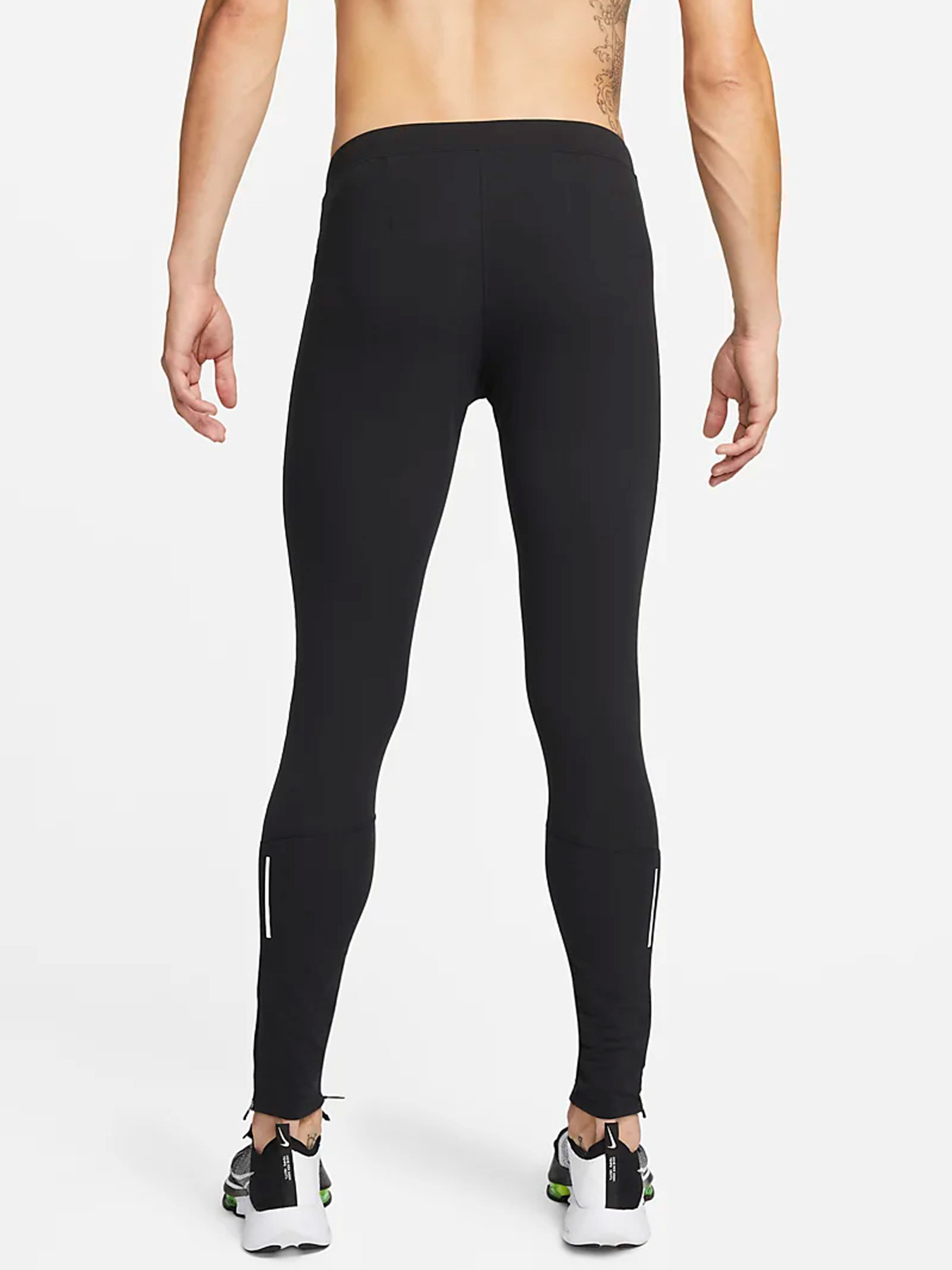 Брюки NIKE модель DD6700-010 Фото