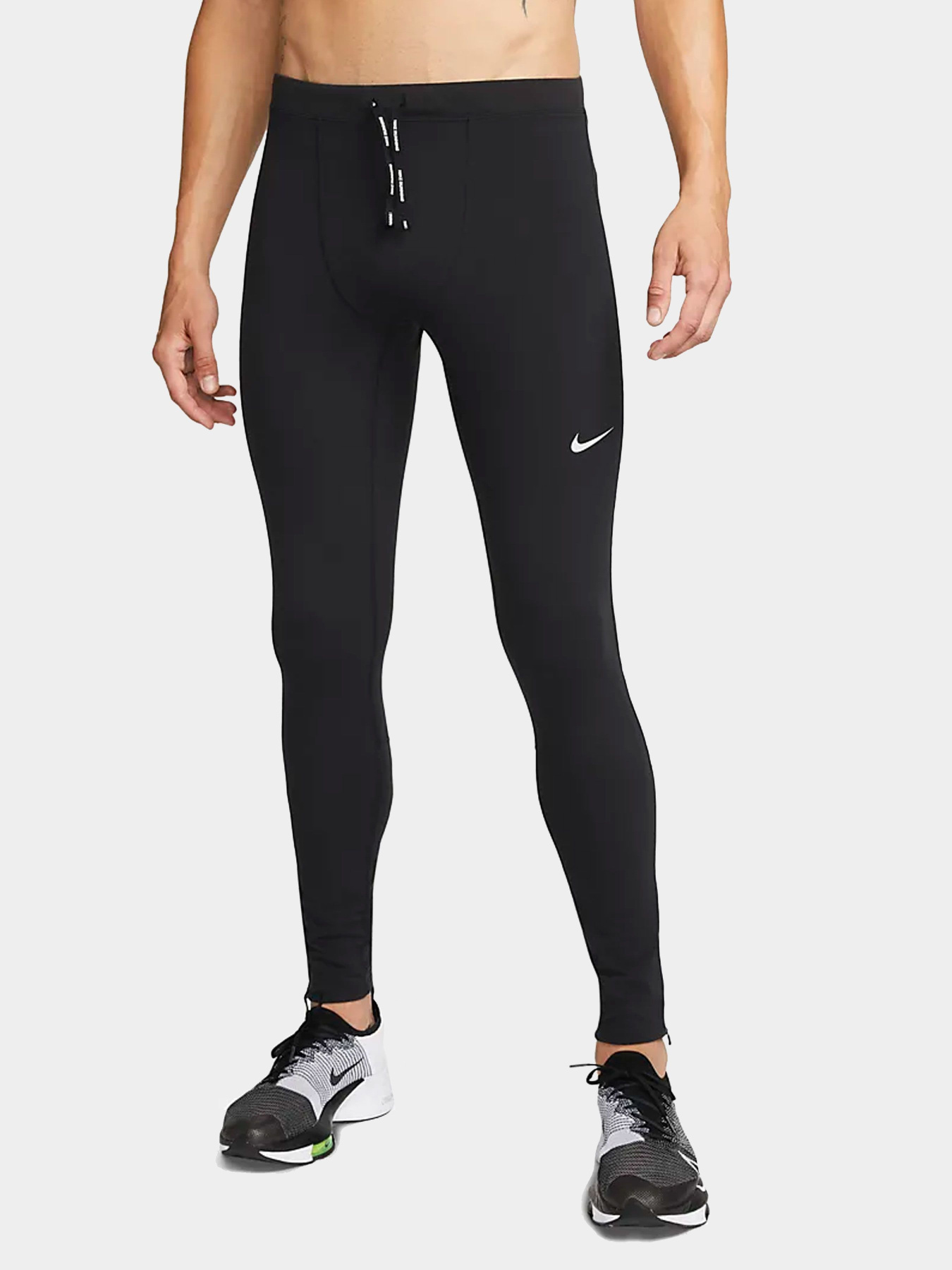 Брюки NIKE модель DD6700-010 Фото