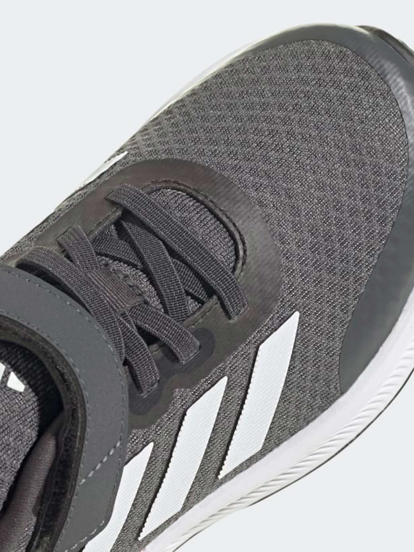 Кроссовки Adidas модель HP5873 Фото