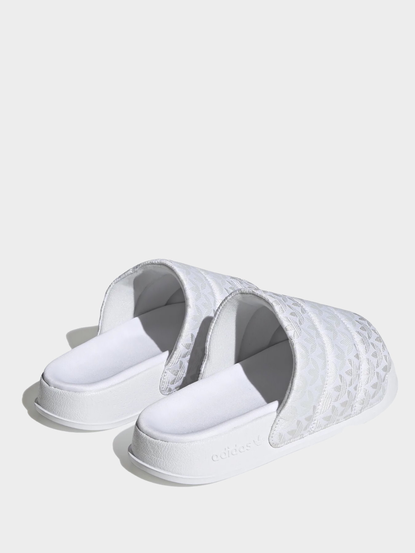 Шлёпанцы Adidas модель HQ6070 Фото
