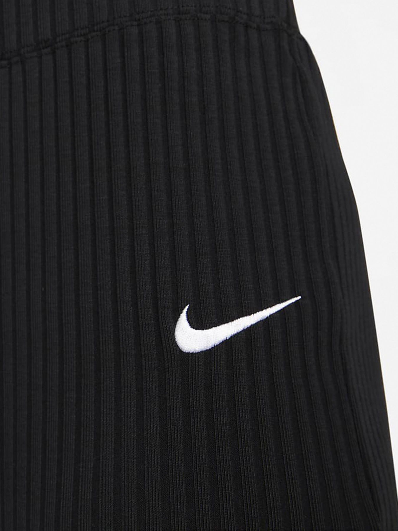 Брюки NIKE модель DV7868-010 Фото
