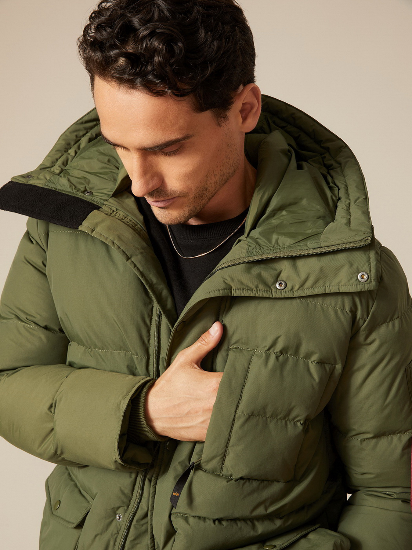Куртки и дубленки Alpha Industries модель MJN51502C1_301 Фото