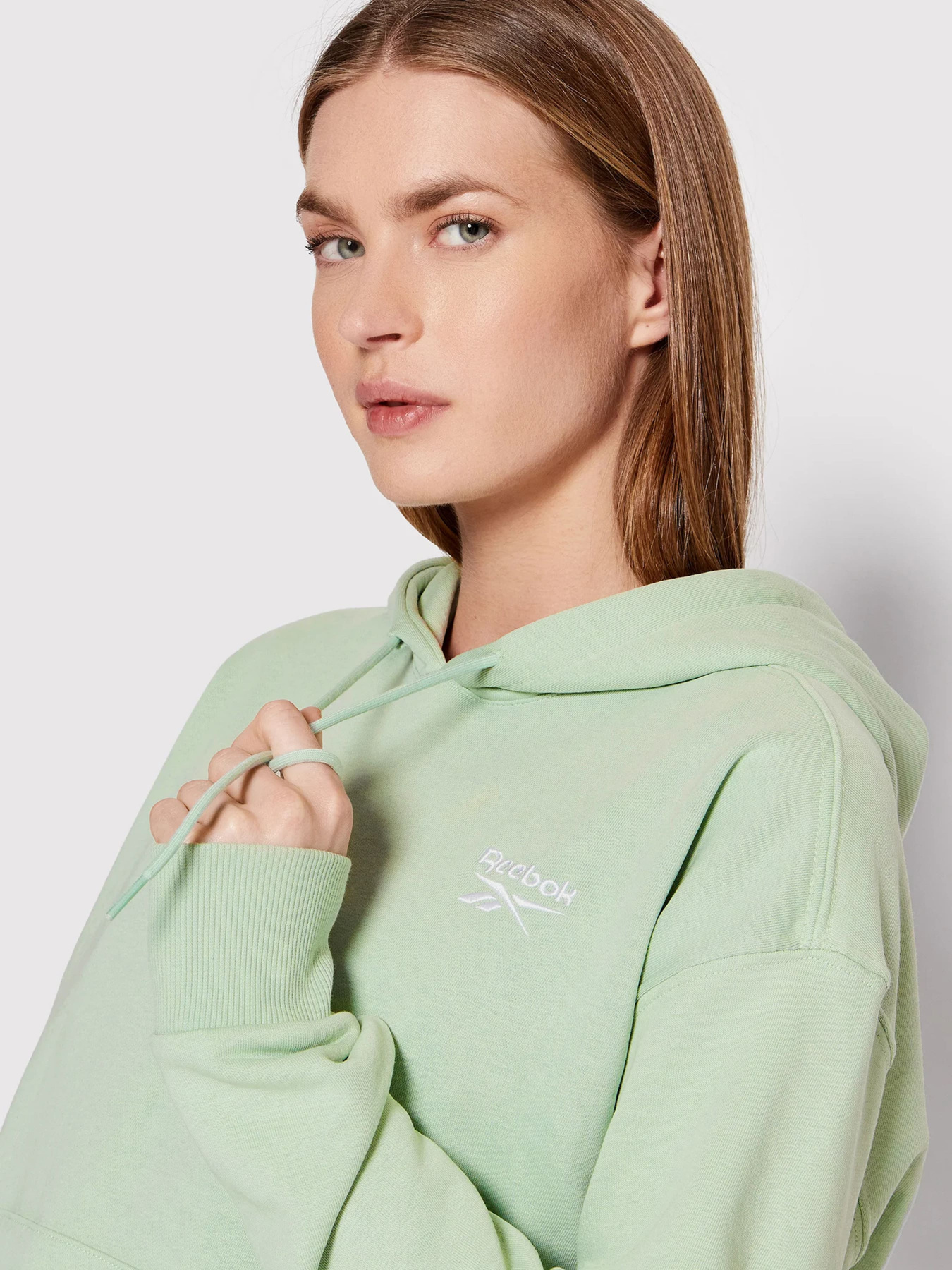Худи и свитшоты Reebok модель HB2327 Фото