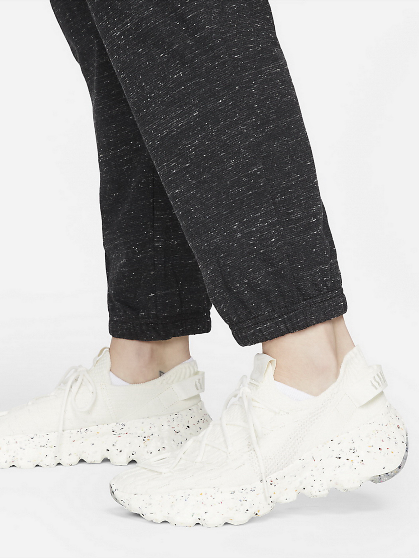 Брюки NIKE модель DM6390-010 Фото