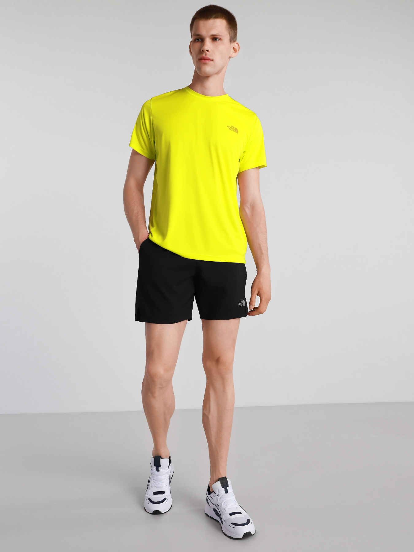 Шорты The North Face модель NF0A3O1BJK31 Фото