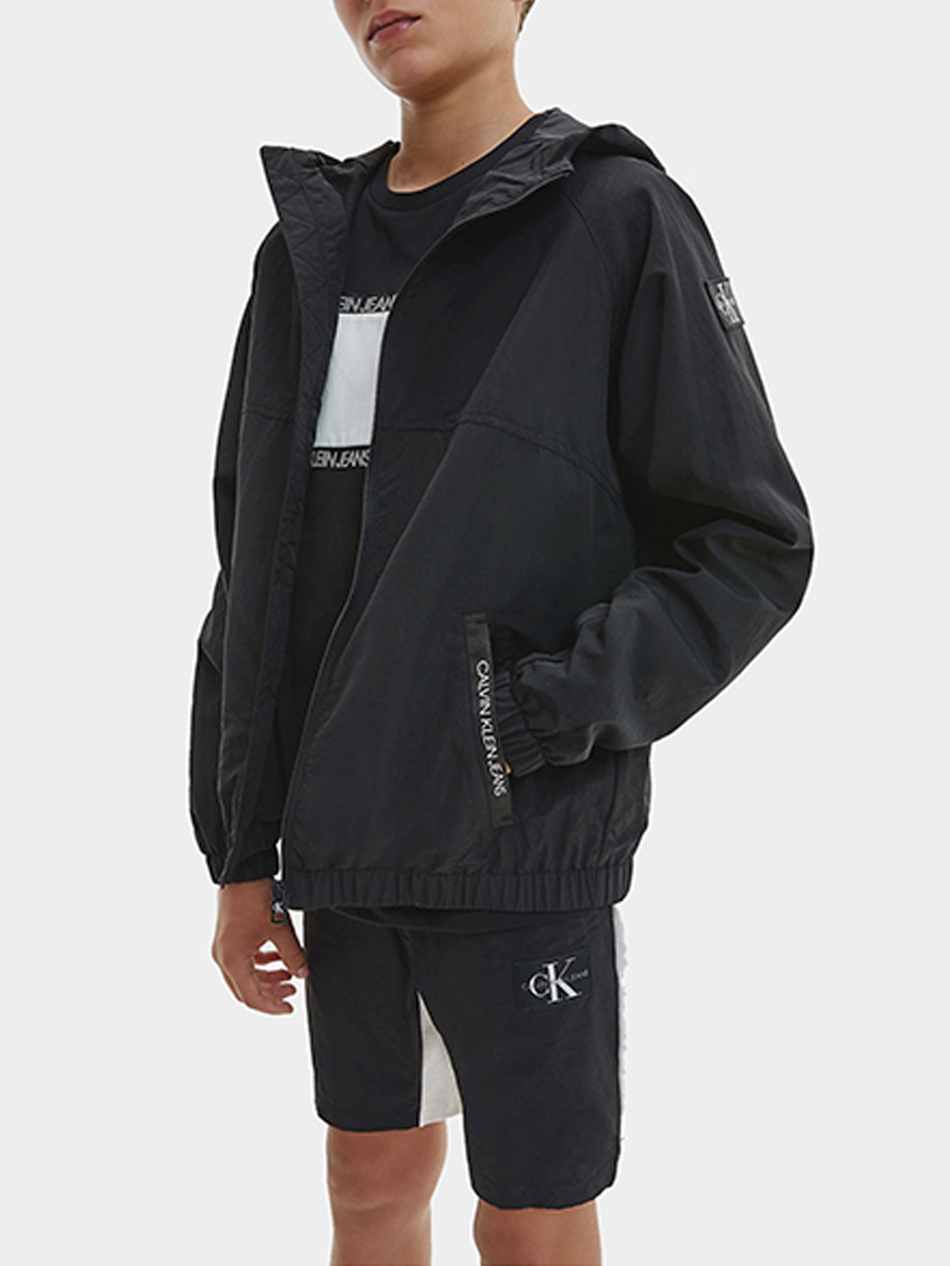 Куртки и дубленки Calvin Klein модель IB0IB00856-BEH Фото