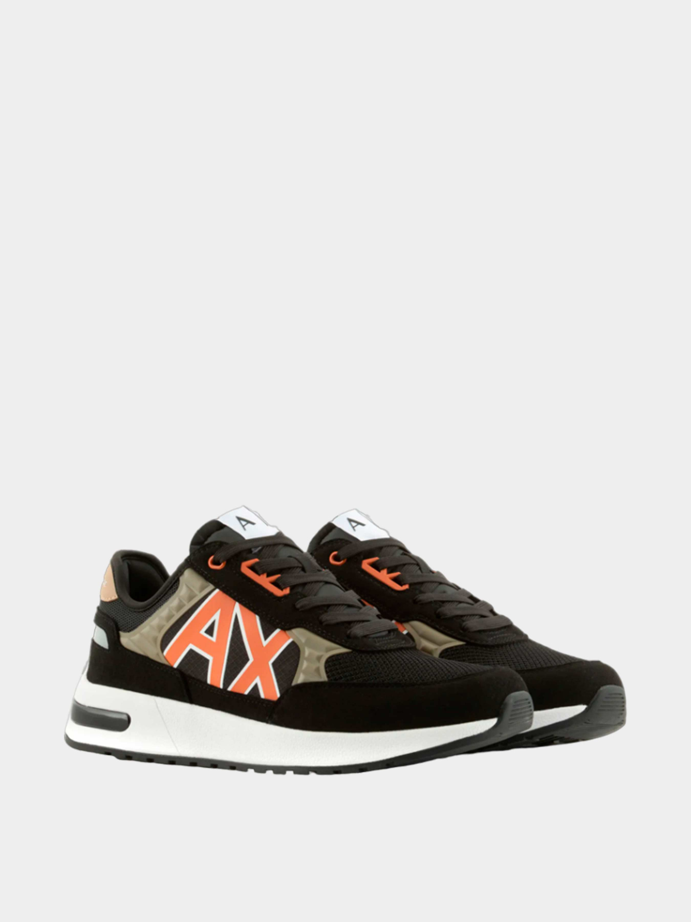 Кроссовки Armani Exchange модель XUX090-XV276-T053 Фото
