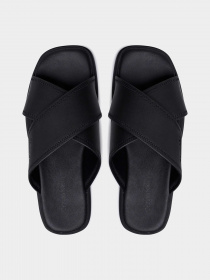 Шлёпанцы Calvin Klein модель HM0HM00950-BEH Фото