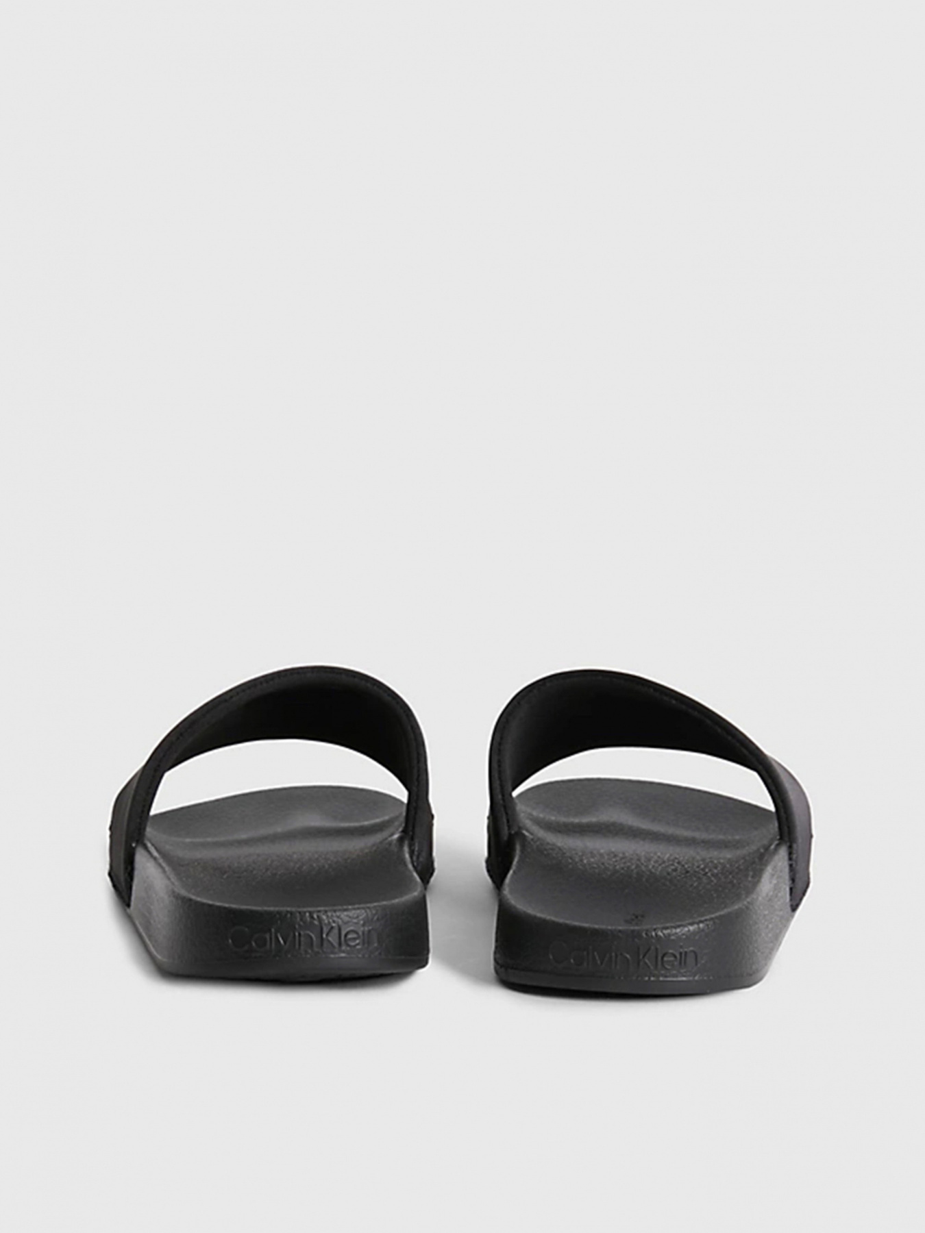 Шлёпанцы Calvin Klein модель HW0HW01508-0GM Фото