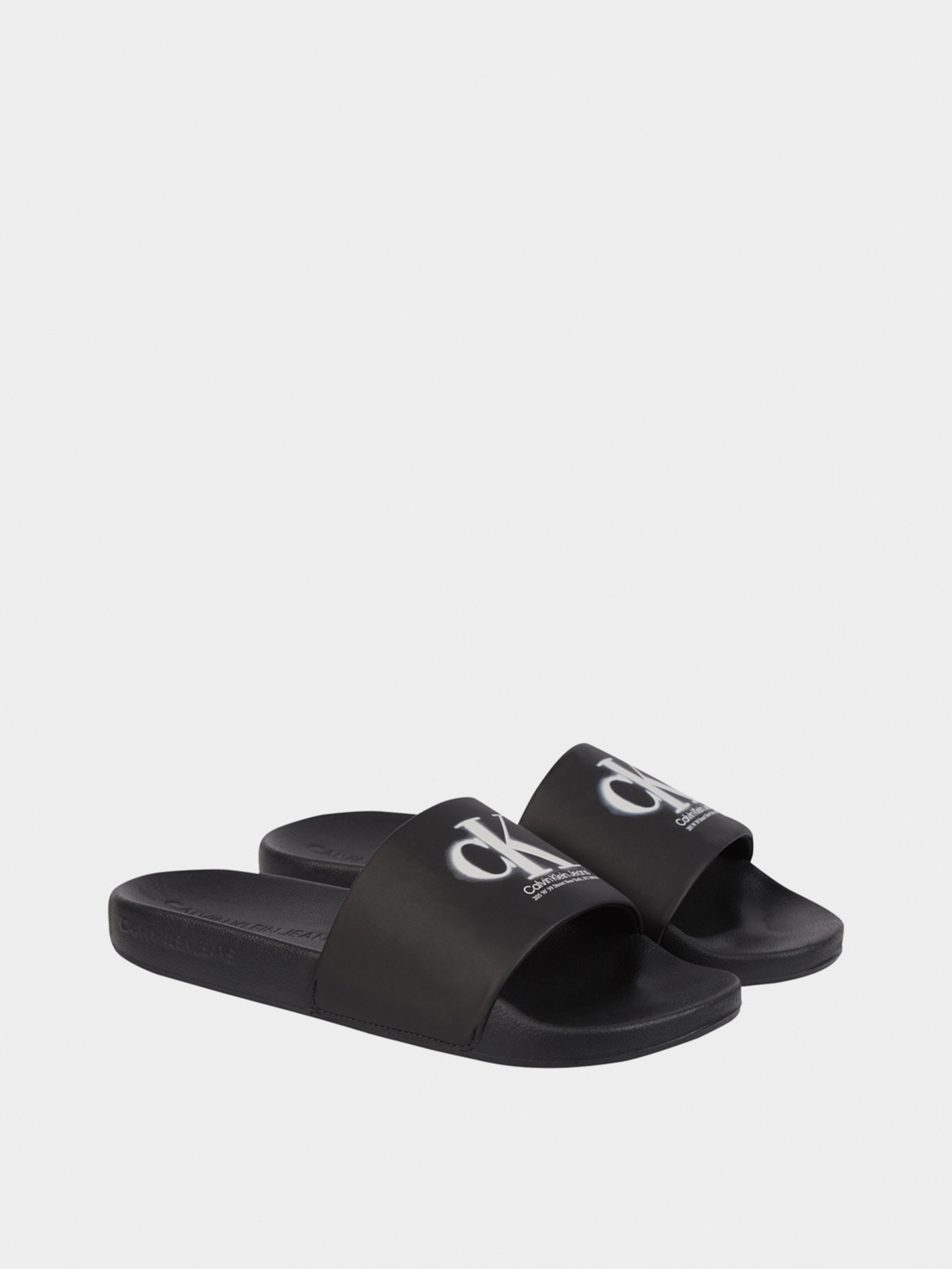 Шлёпанцы Calvin Klein модель YM0YM00662-BDS Шлёпанцы Calvin Klein модель YM0YM00662-BDS Фото