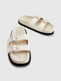 Шлёпанцы Tommy Hilfiger модель EN0EN02136-AEF Фото