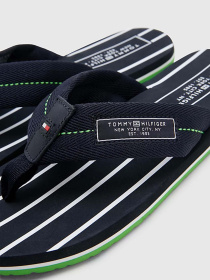 Шлёпанцы Tommy Hilfiger модель FM0FM04470-DW5 Фото