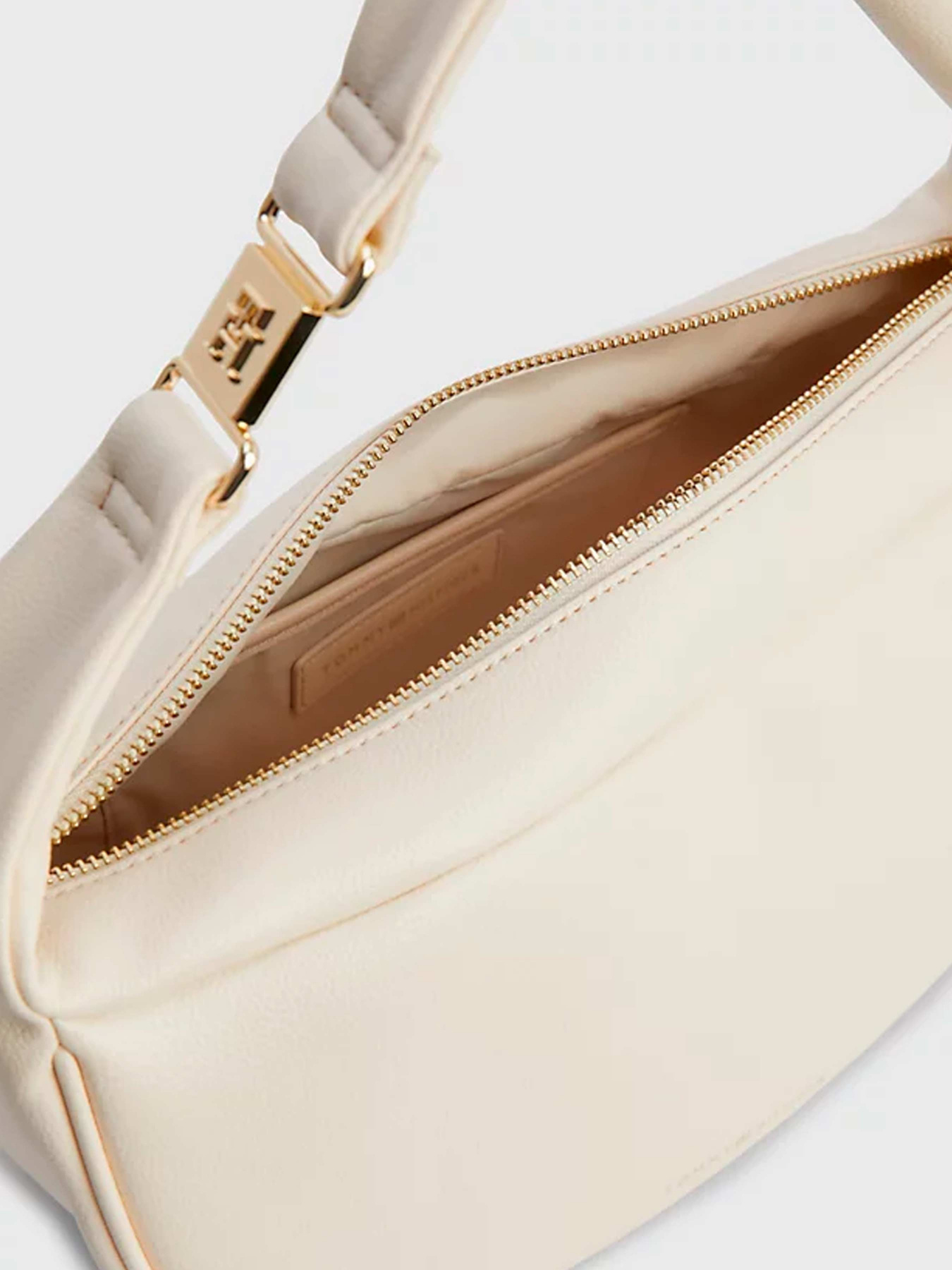 Сумки Tommy Hilfiger модель AW0AW14884-AA8 Фото