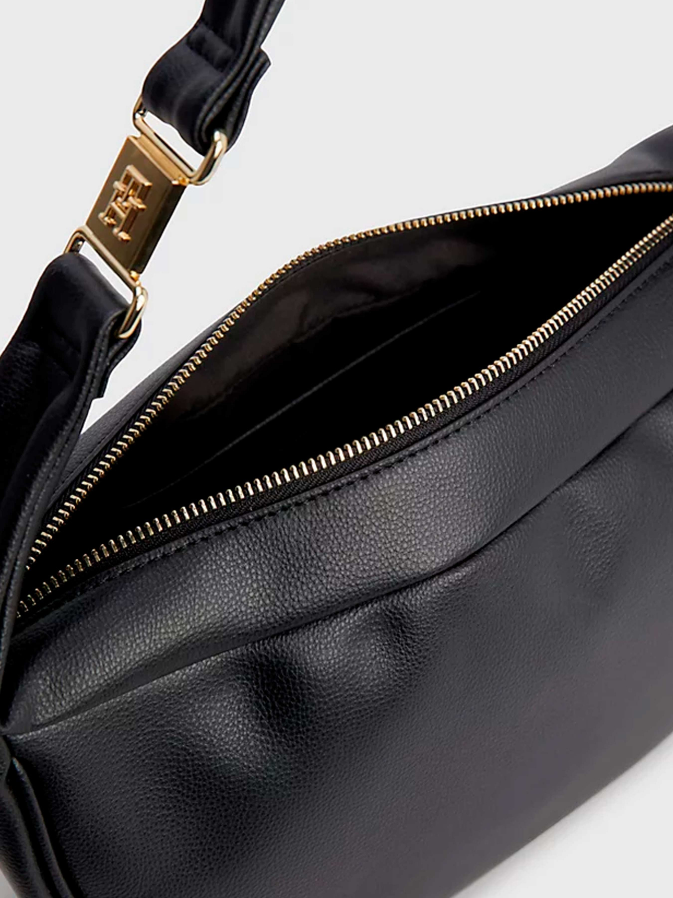 Сумки Tommy Hilfiger модель AW0AW14884-BDS Фото