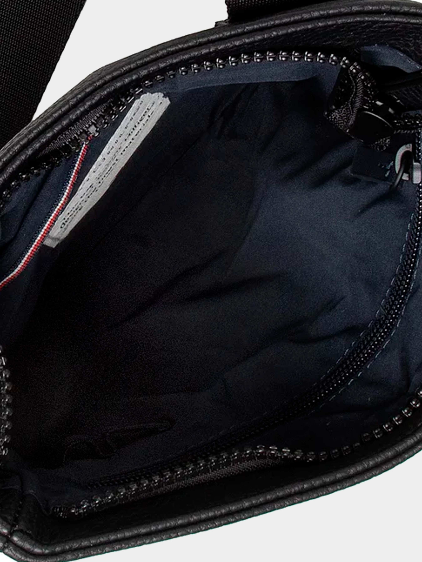 Сумки Tommy Hilfiger модель AM0AM09506-BDS Фото