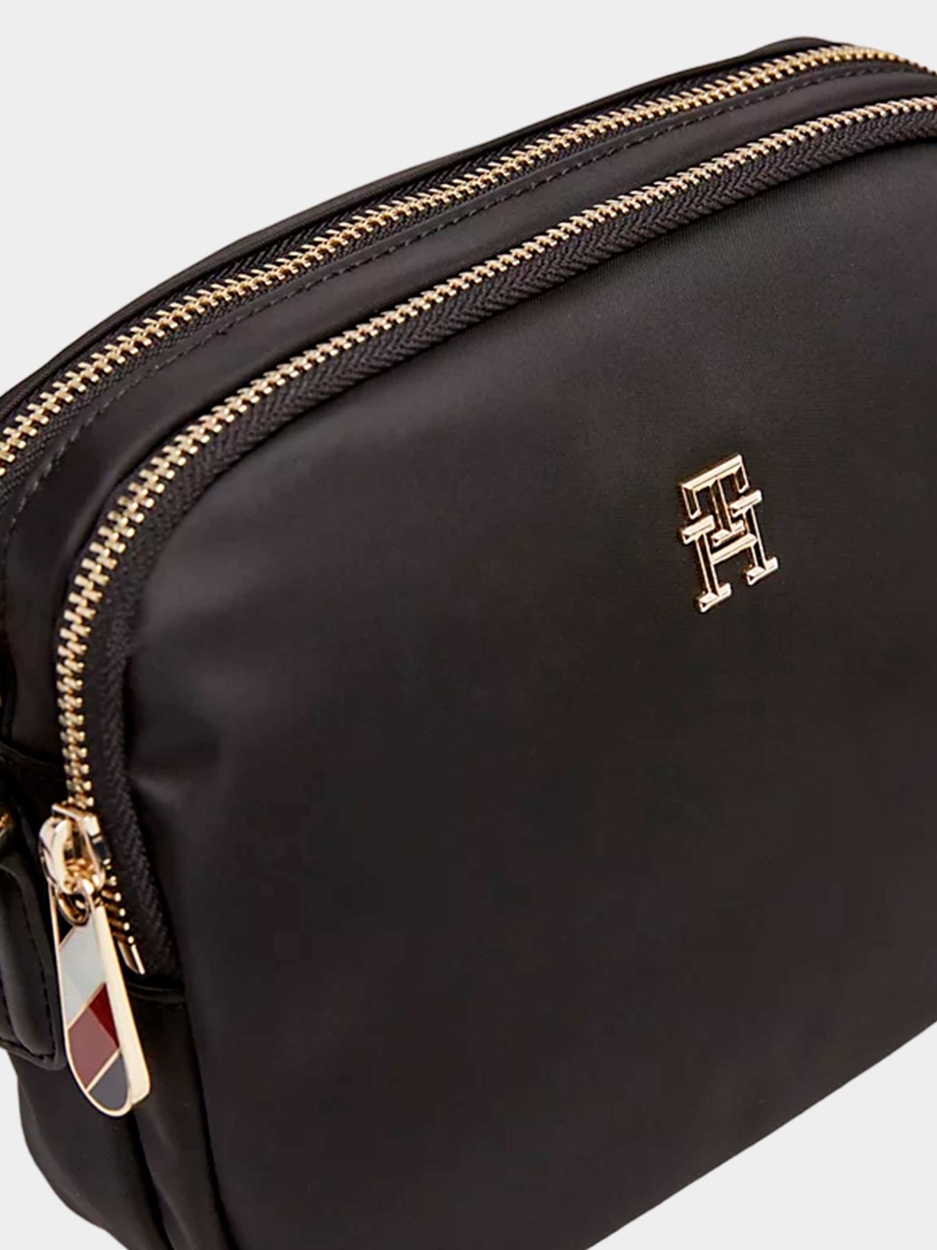 Сумки Tommy Hilfiger модель AW0AW15638-BDS Фото