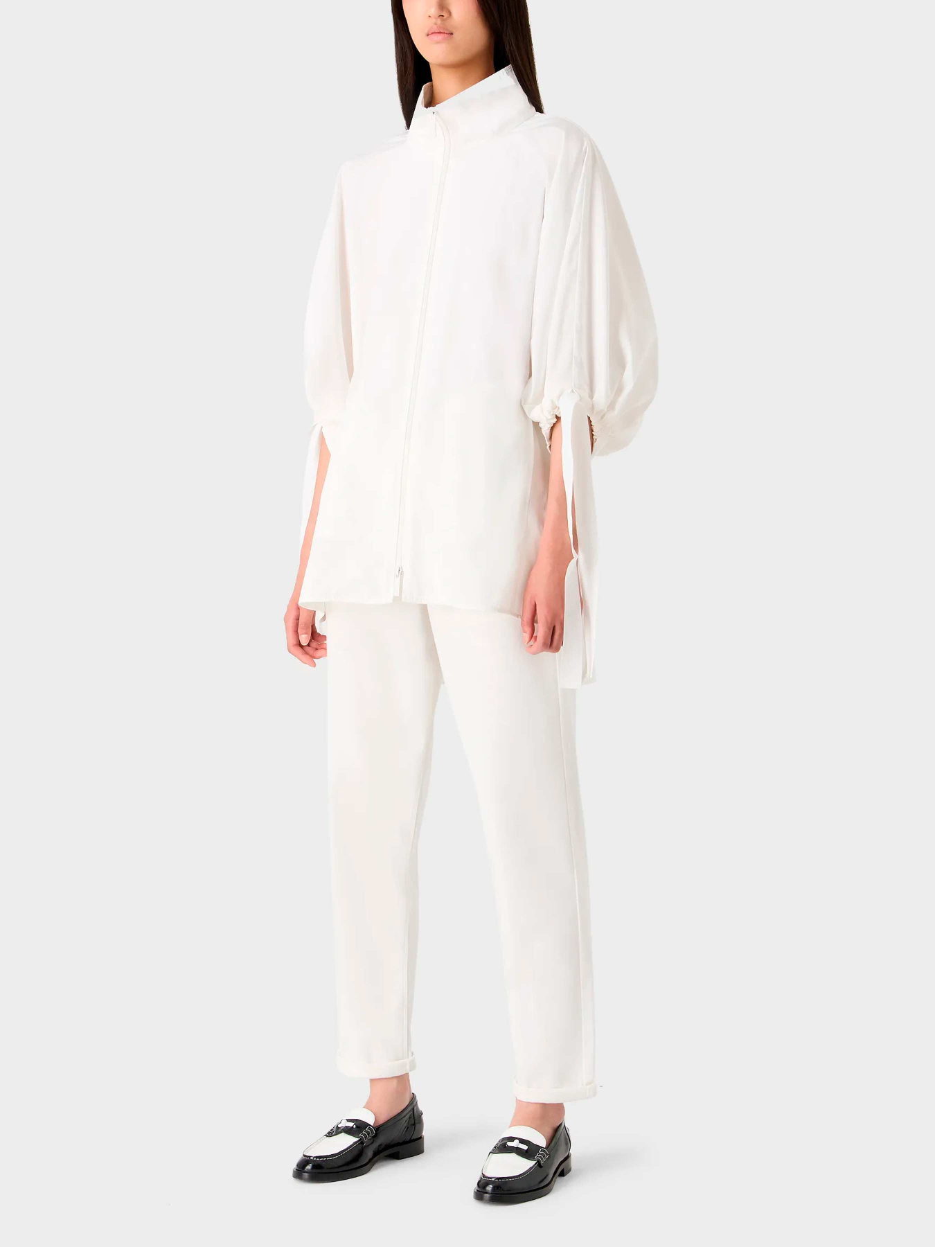 Куртки и дубленки Emporio Armani модель 6R2B76-2NN2Z-0101 Фото