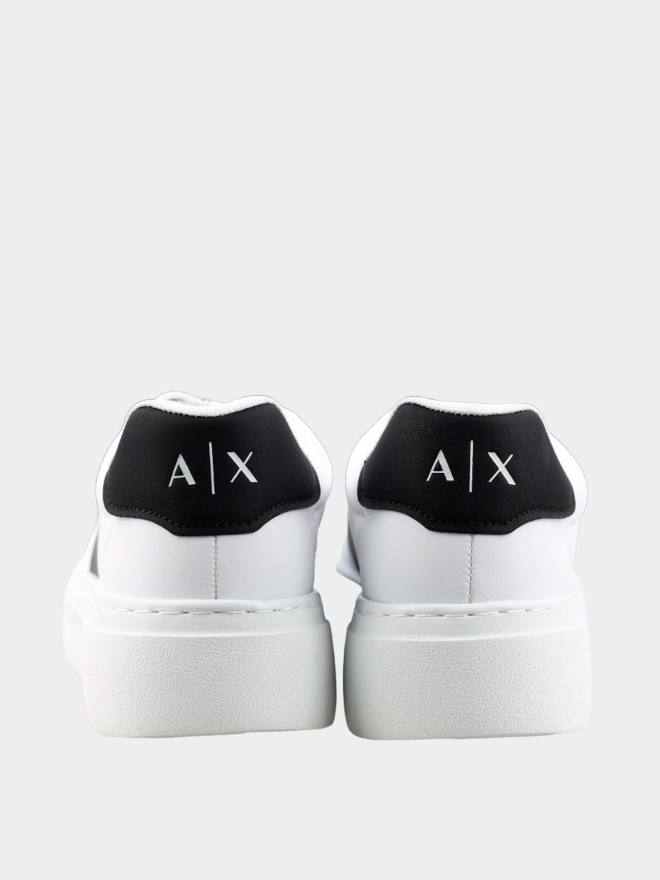 Кеды Armani Exchange модель XDX134-XV726-K488 Фото