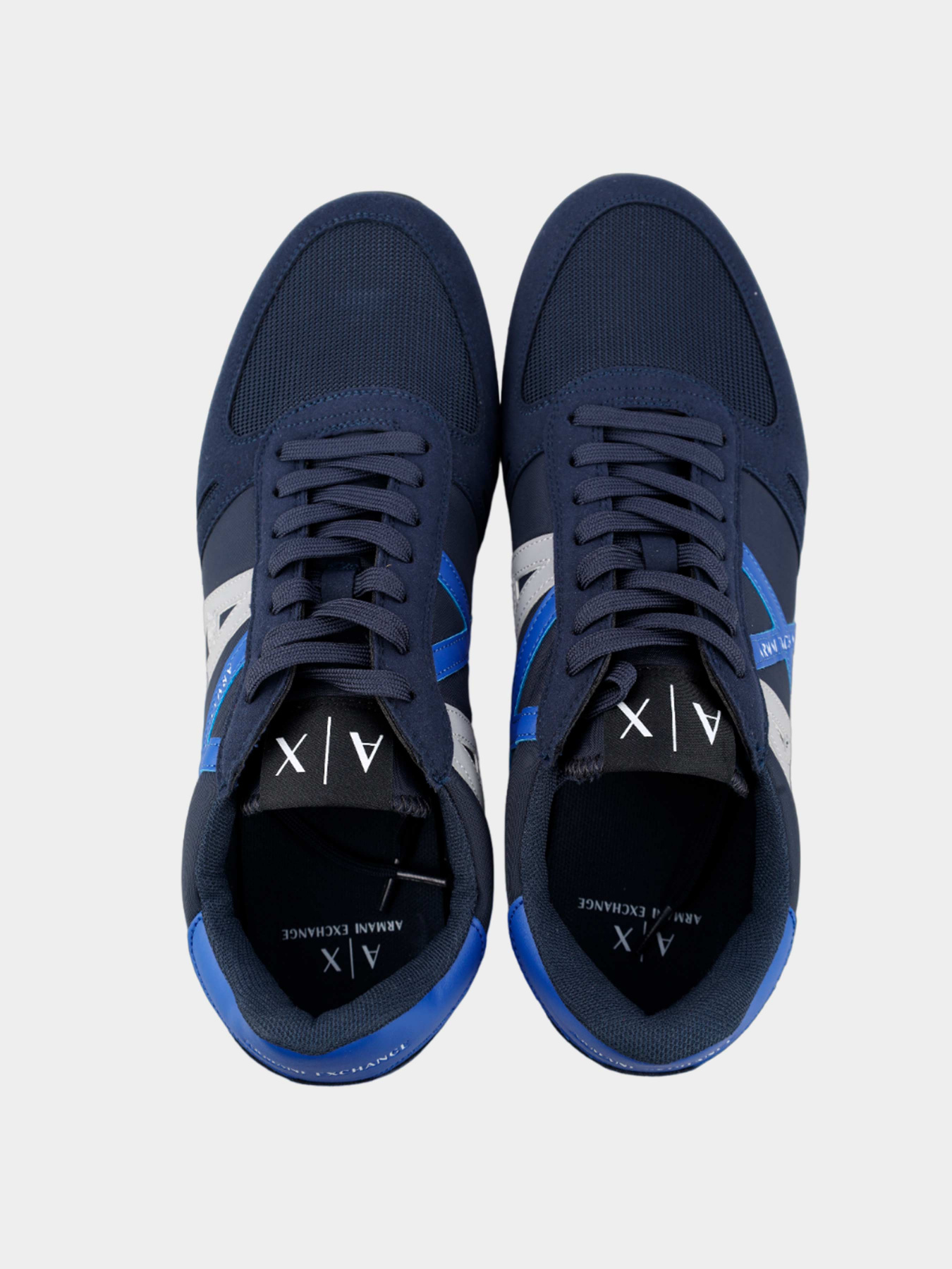 Кроссовки Armani Exchange модель XUX017-XCC68-D959 Фото