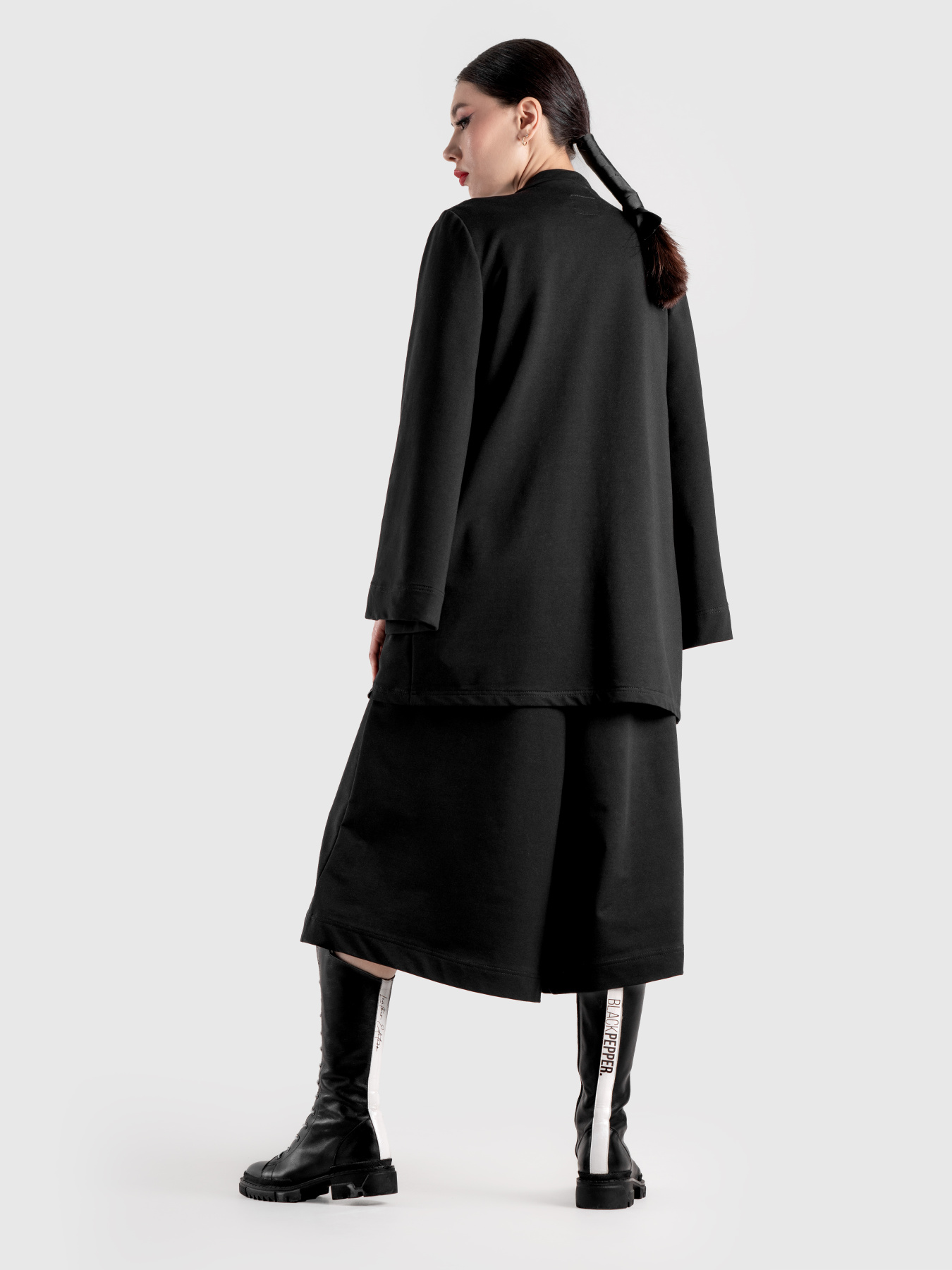 Костюмы BLACKPEPPER. модель 00017AW2023 Фото