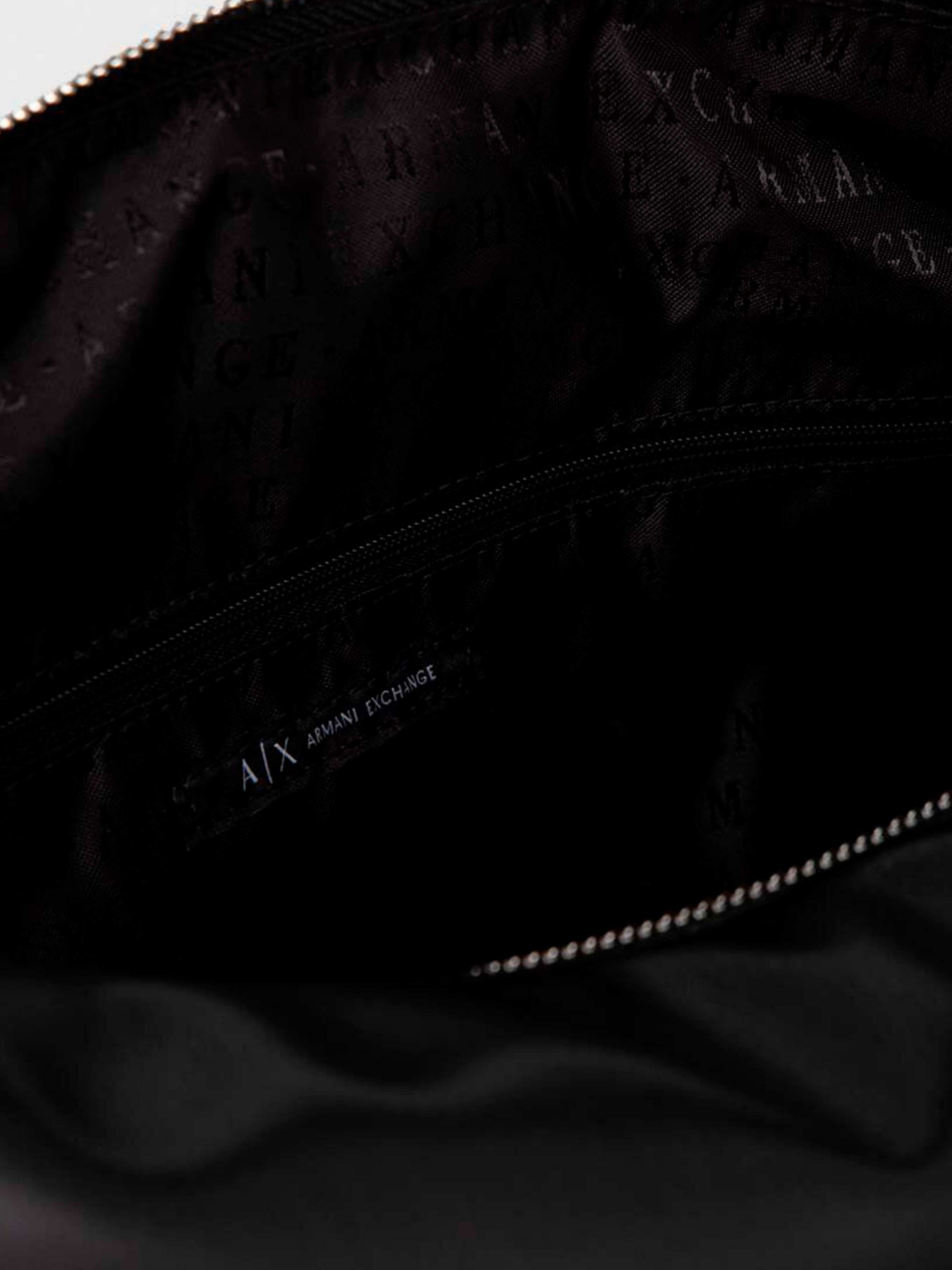 Сумки Armani Exchange модель 942957-3F768-00020 Фото