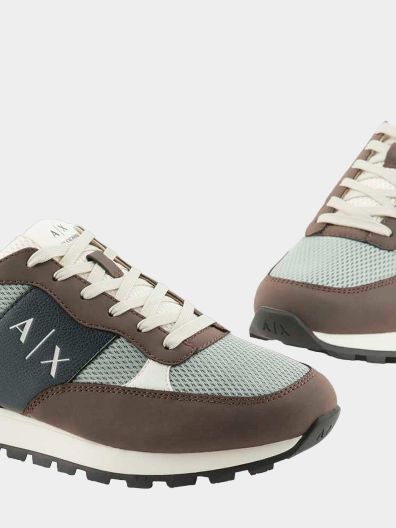 Кроссовки Armani Exchange модель XUX181-XV767-T050 Фото