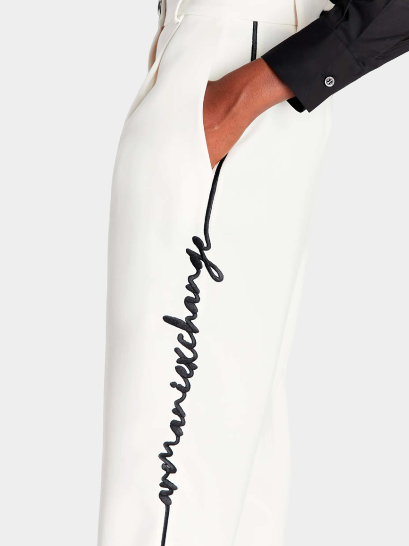 Брюки Armani Exchange модель 6RYP05-YN4LZ-1130 Фото