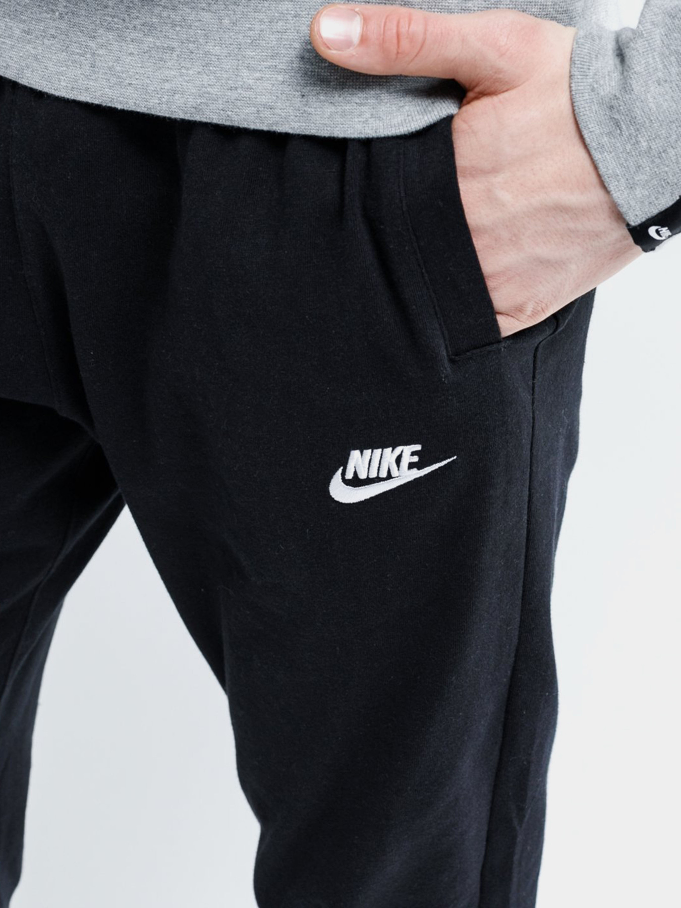 Брюки NIKE модель BV2762-010 Фото
