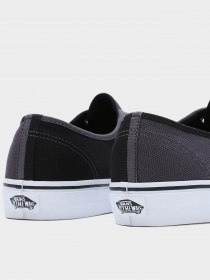 Кеды Vans модель VN0009Q8KOU1 Фото
