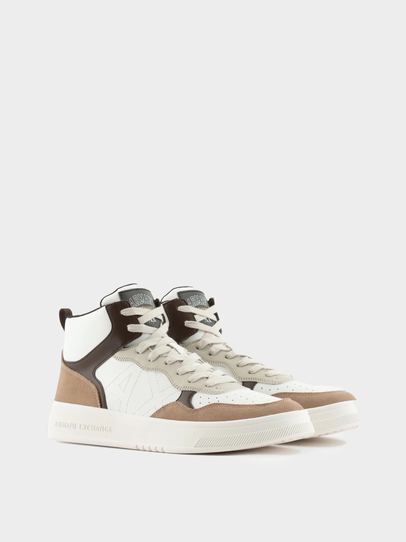 Кроссовки Armani Exchange модель XUZ040-XV763-T041 Фото