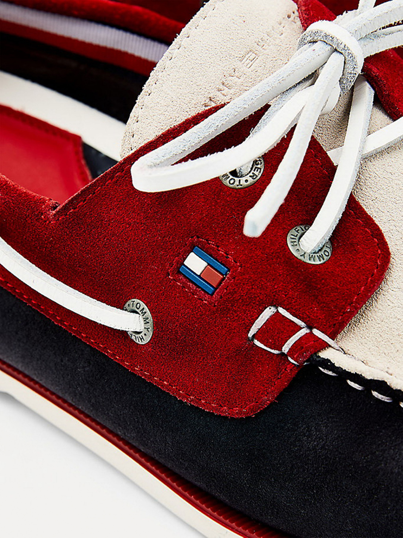 Слипоны и мокасины Tommy Hilfiger модель FM0FM02736-0GY Фото