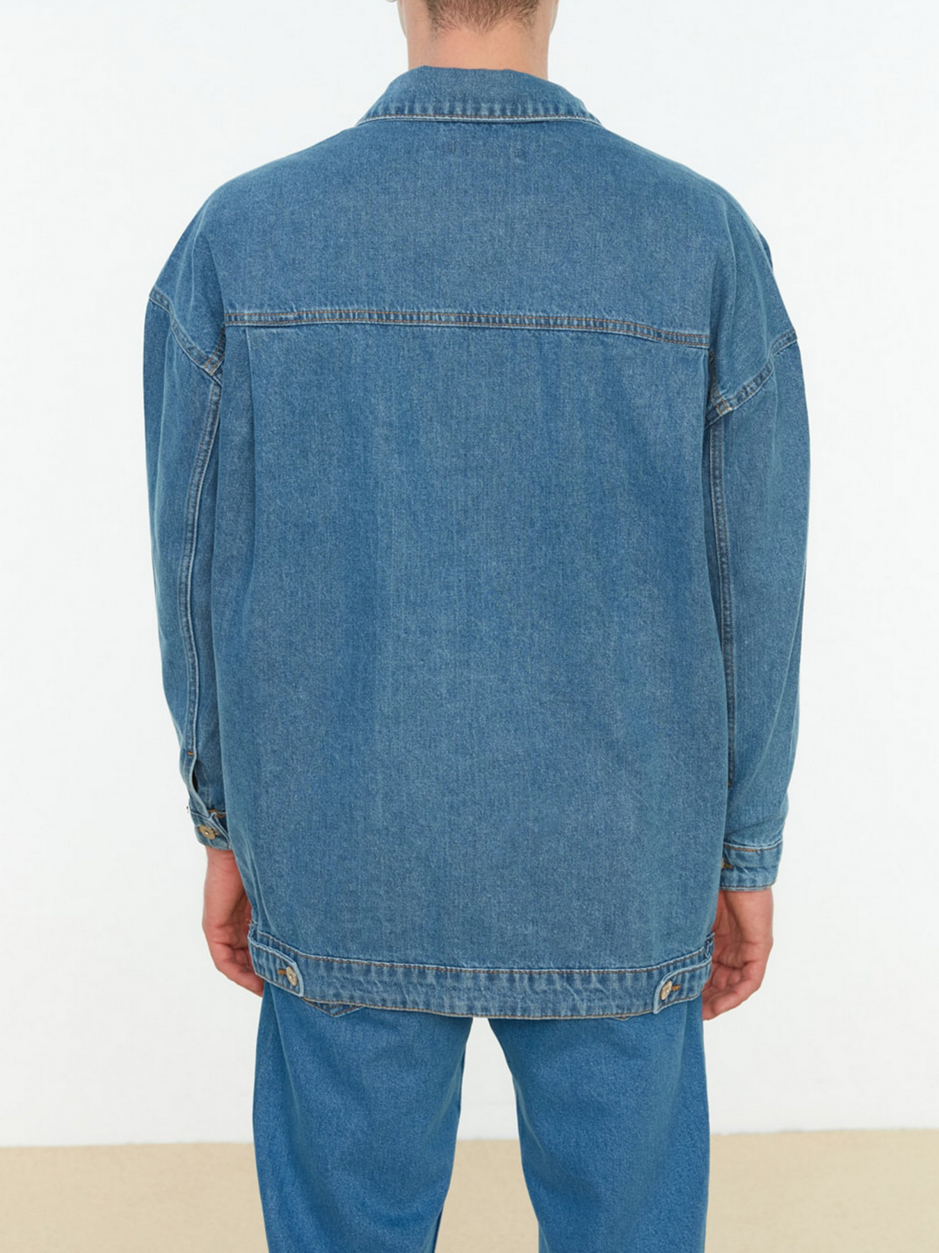 Куртки и дубленки Trendyol модель TMNSS22CE0160/Indigo Фото