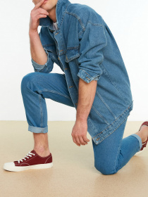 Куртки и дубленки Trendyol модель TMNSS22CE0160/Indigo Фото