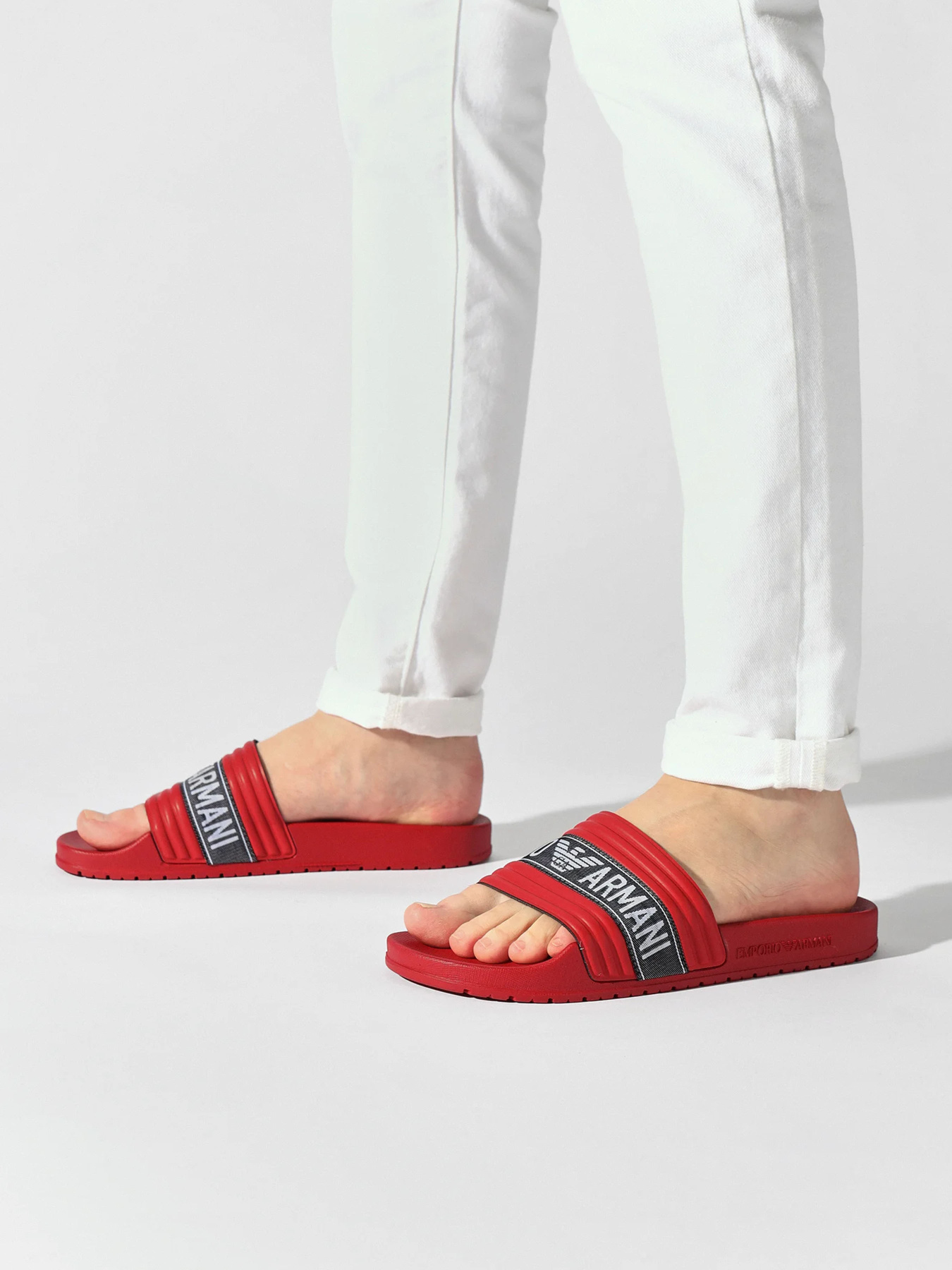 Шлёпанцы Emporio Armani модель XVPS05-XN744-00115 Фото