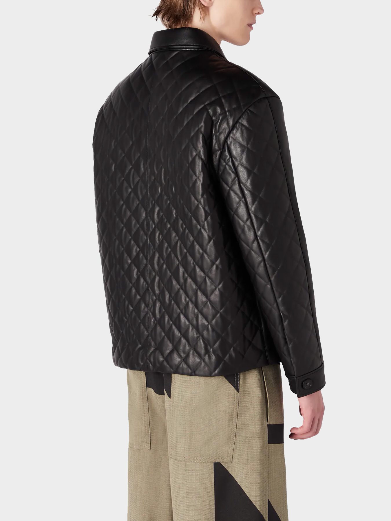 Куртки и дубленки Emporio Armani модель H41R80-E1P80-999 Куртки и дубленки Emporio Armani модель H41R80-E1P80-999 Фото