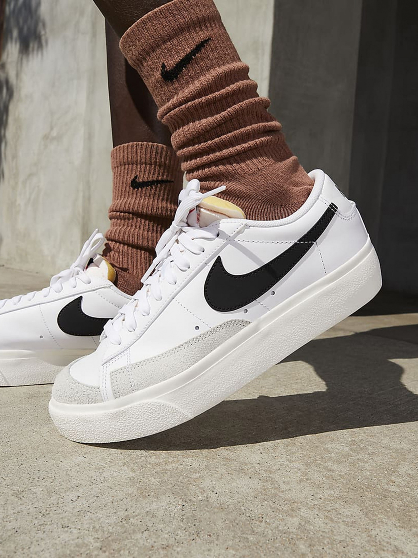 Кроссовки NIKE модель DJ0292-101 Фото