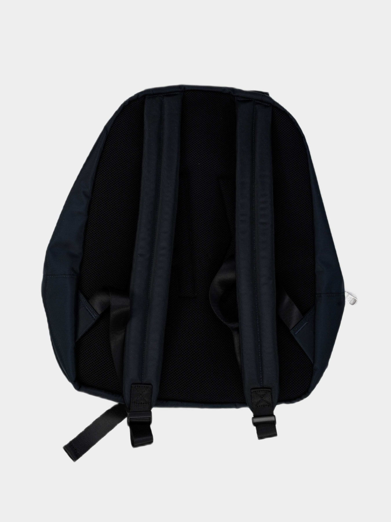 Рюкзаки Armani Exchange модель 952553-3F878-00035 Рюкзаки Armani Exchange модель 952553-3F878-00035 Фото