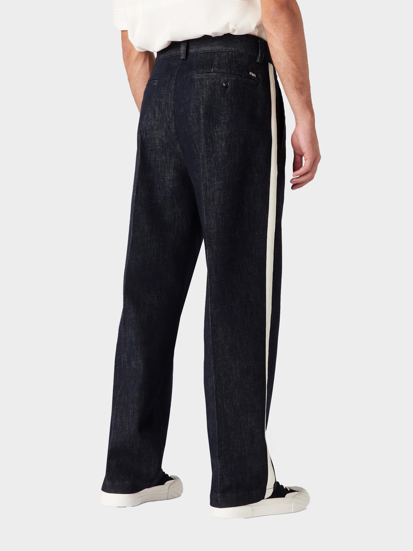 Брюки Emporio Armani модель 6R1PH0-1DQWZ-0941 Брюки Emporio Armani модель 6R1PH0-1DQWZ-0941 Фото