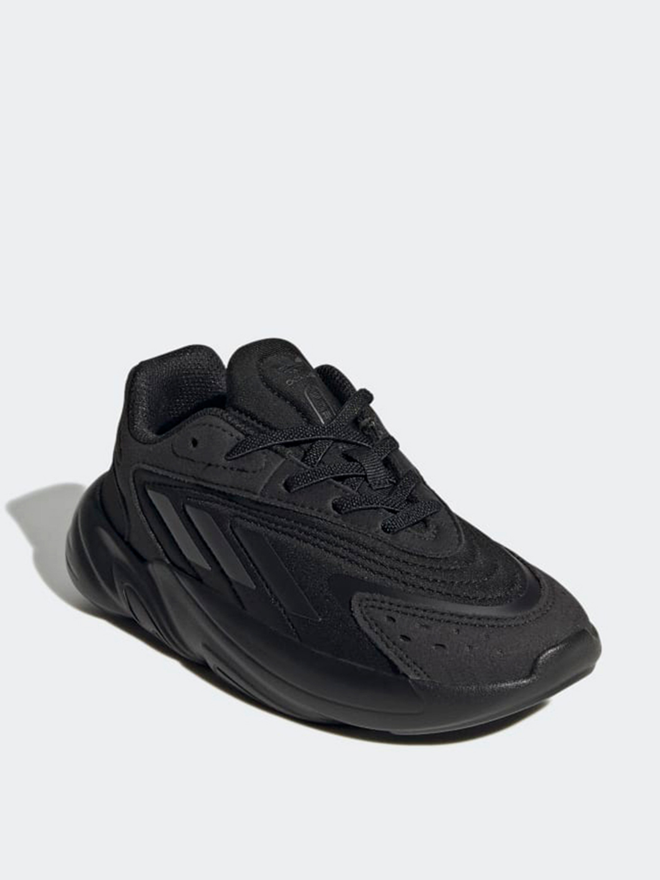 Кроссовки Adidas модель H04742 Кроссовки Adidas модель H04742 Фото
