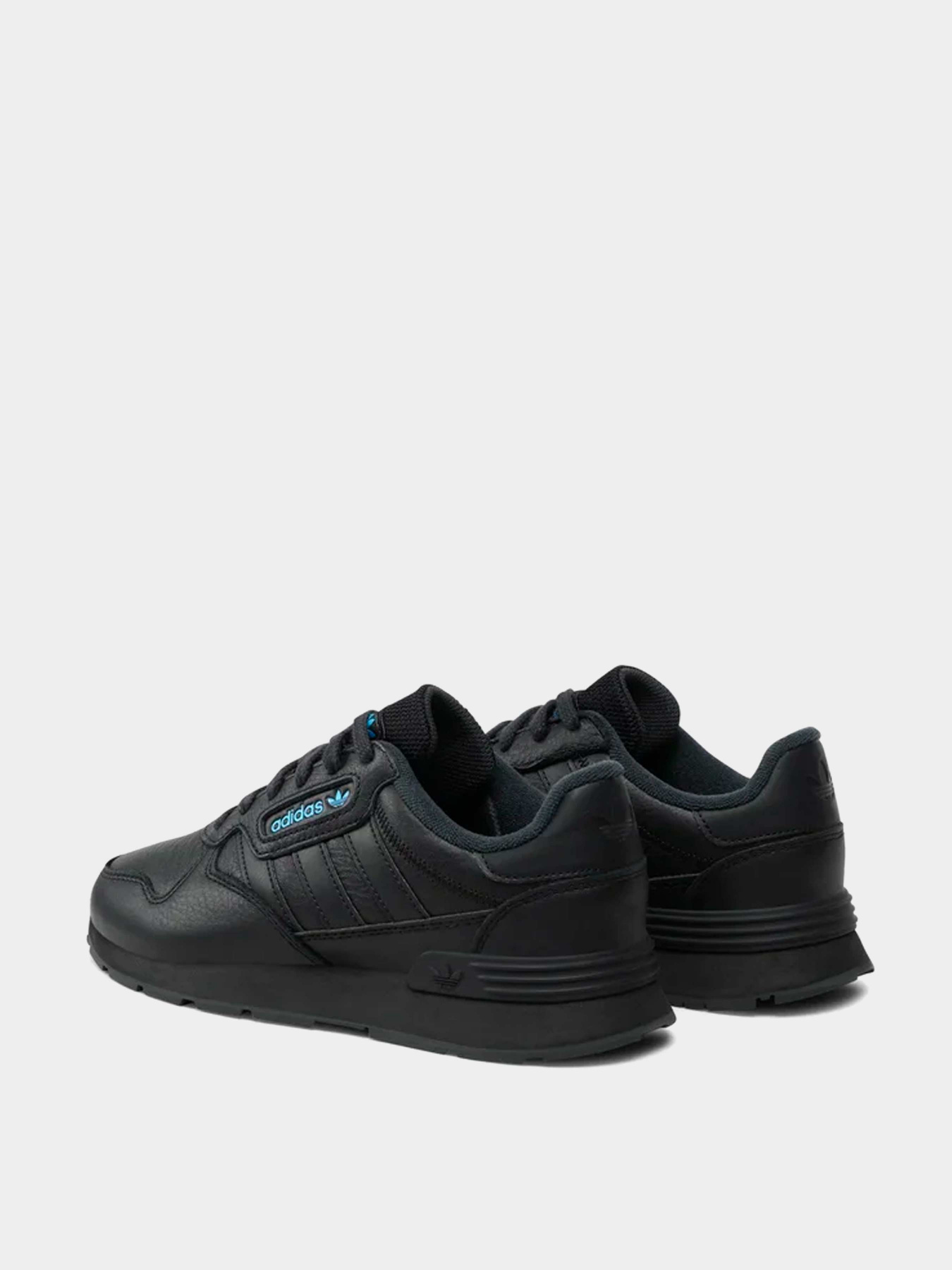 Кроссовки Adidas модель ID4614 Кроссовки Adidas модель ID4614 Фото