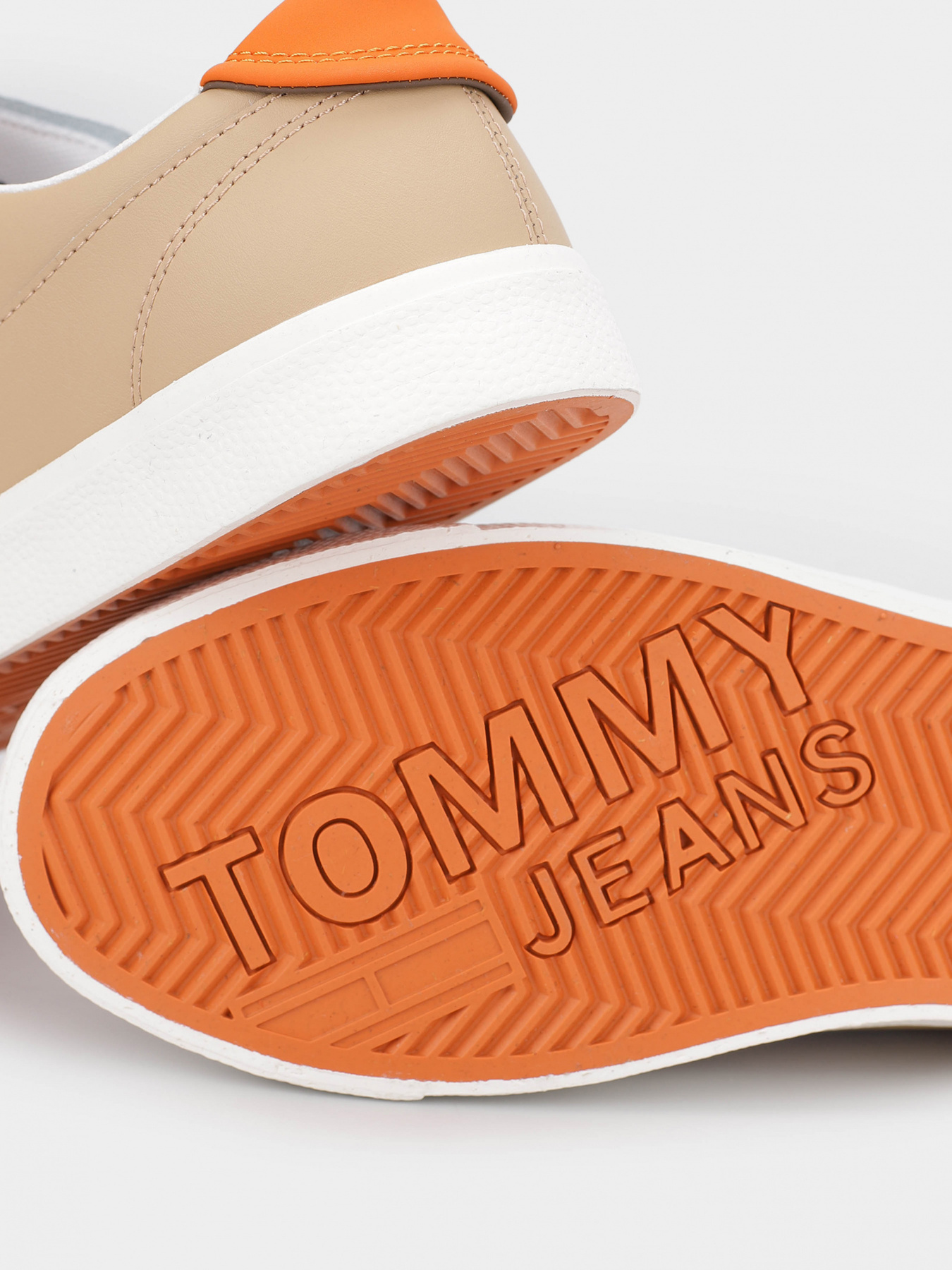 Кеды Tommy Hilfiger модель EM0EM01341-AB0 Фото