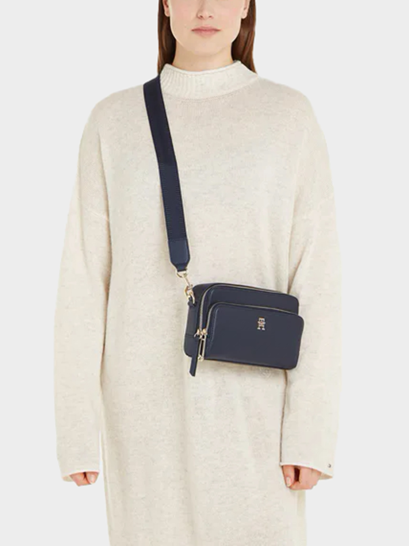 Сумки Tommy Hilfiger модель AW0AW15207-DW6 Фото