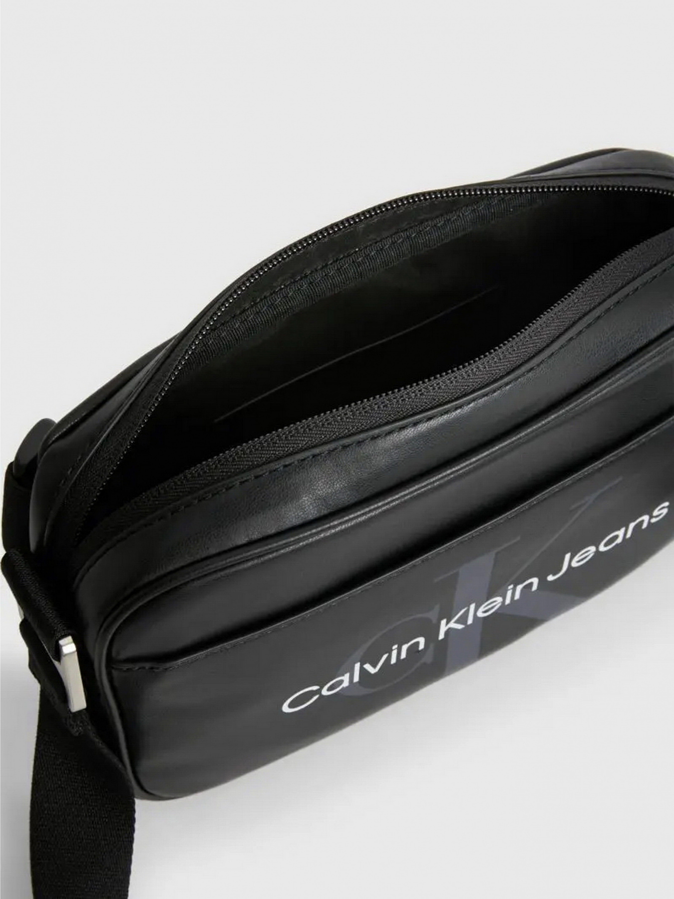 Сумки Calvin Klein модель K50K510396-BDS Фото